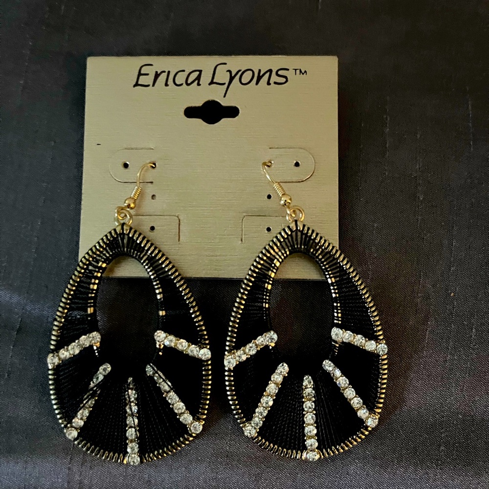 ERICA LYONS 🌞 drop earrings